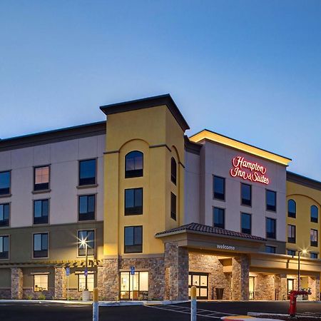 Hampton Inn & Suites Марина Екстериор снимка